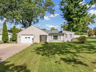 4223 18th Ave, Moline, IL, 61265