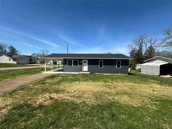 700 1st St, Park Hills, MO 63601