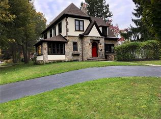 116 Frankland Rd, Rochester, NY 14617