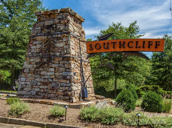 36 Slide Rock Way, Fairview, NC 28730