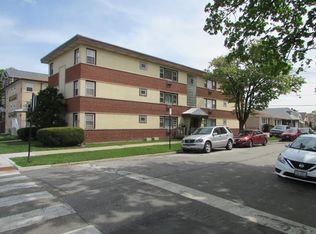 7025 W Irving Park Rd, Chicago, IL 60634