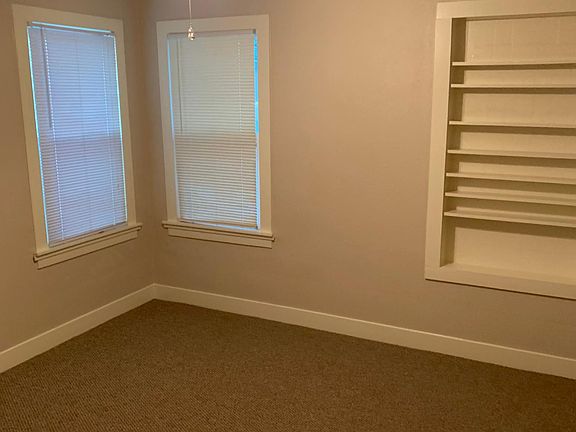 4th image of 941 N Union Ave