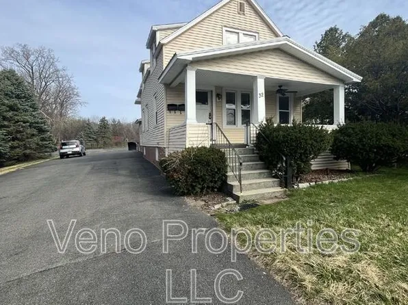 32 Russell Rd Unit 2B, Albany, NY 12203