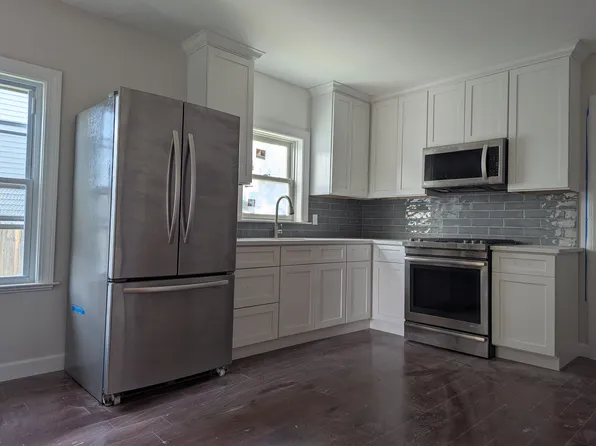 (undisclosed Address), Bridgeport, CT 06607