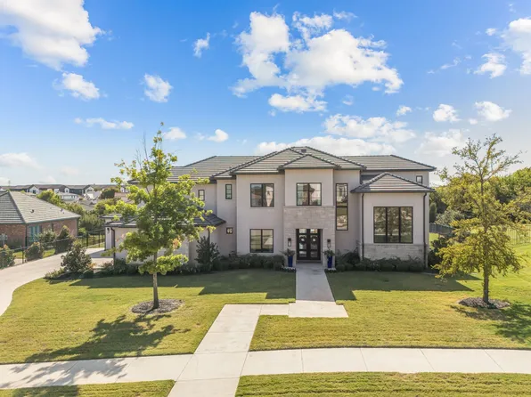 5220 W Verde Cir, Benbrook, TX 76126