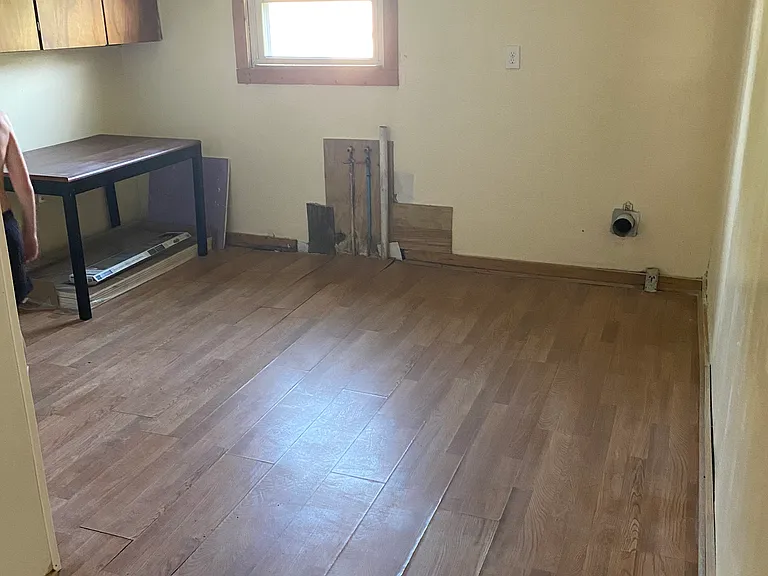 1072 W Colon Rd — Photo 2