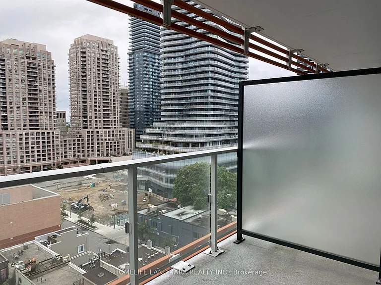 18 Maitland Ter #1006 — Photo 14
