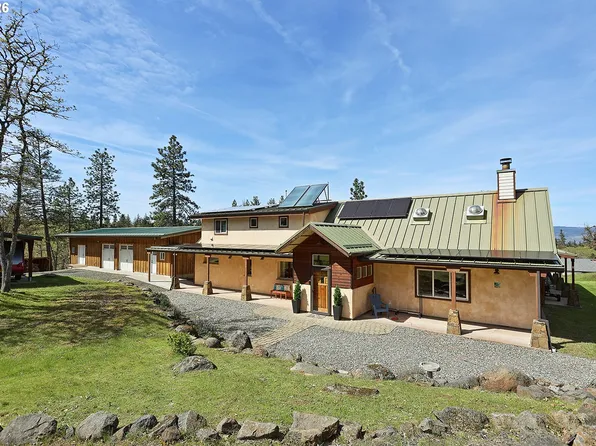 2015 Lonely Ln, Mosier, OR 97040