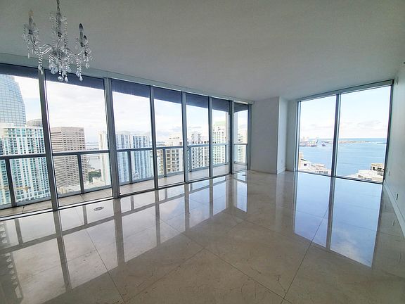 4th image of 495 Brickell Ave APT 3902
