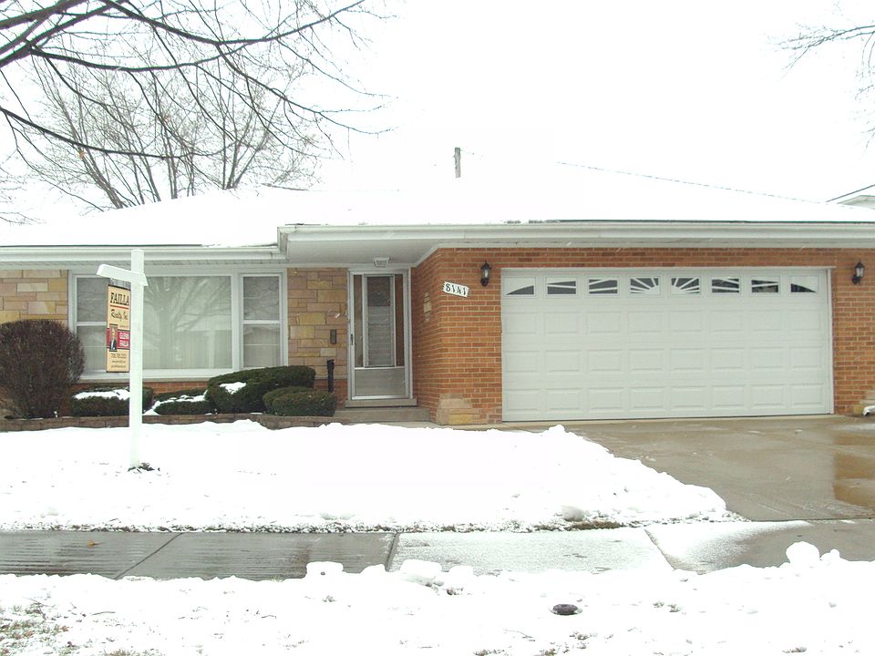 1st image of 8141 N Farnsworth Dr