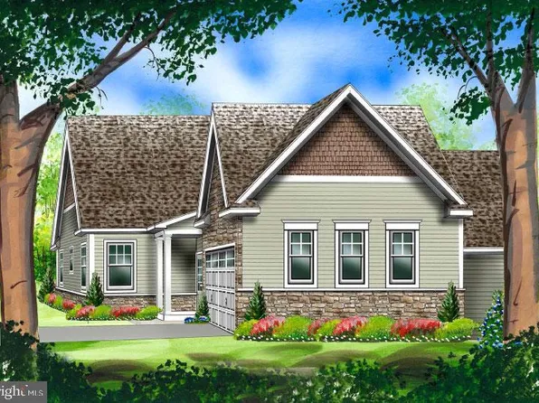 407 Meadow Rose Dr #169, Lititz, PA 17543