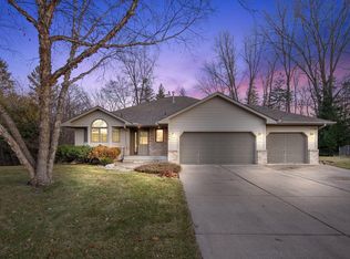 1364 18th Ave SE, Forest Lake, MN 55025