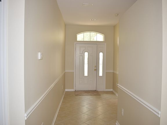 3rd image of 15815 Cedar Elm Ter