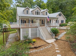 130 Dorothy Ln, Pickens, SC 29671