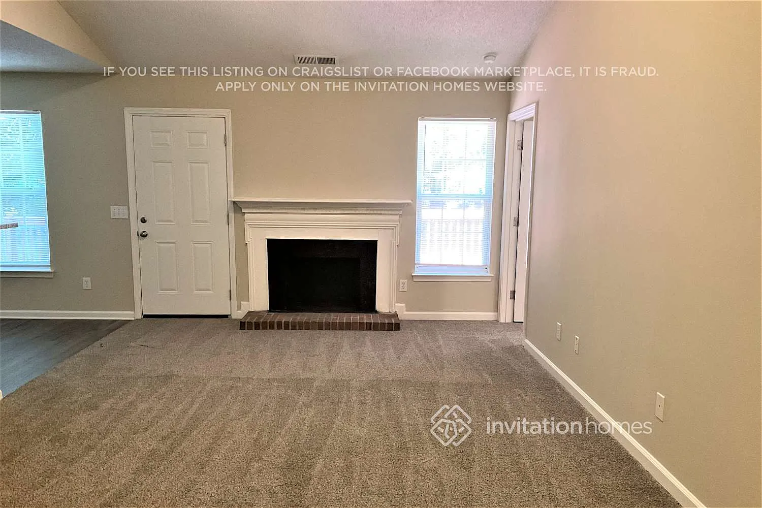6617 Sweetfield Dr Charlotte, NC 28269 — Photo 2