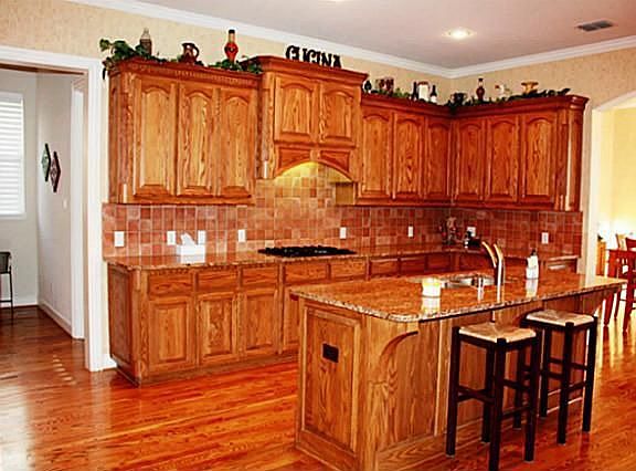 5th image of 15444 Mountain View Ln