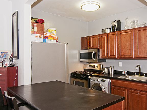 3rd image of 56 E 126th St APT 3