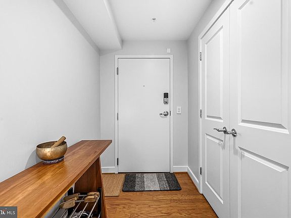 3rd image of 1117 10th St NW APT 1103
