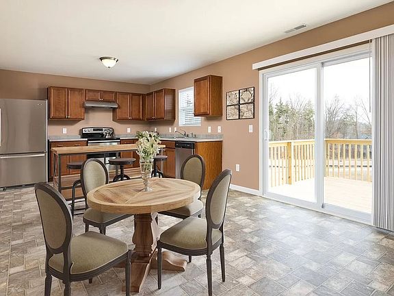 5th image of 159 Grandview