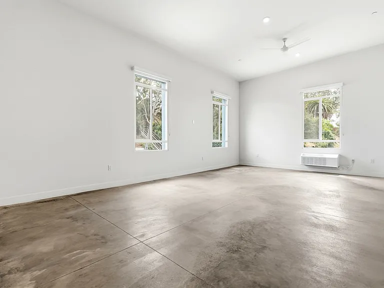 Step Designer Studio Community Living — Photo 162