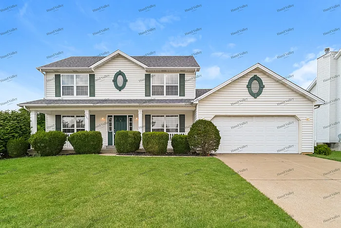 4 bed, 2.5 bath, 1888 sqft, $2,670 — Photo 1