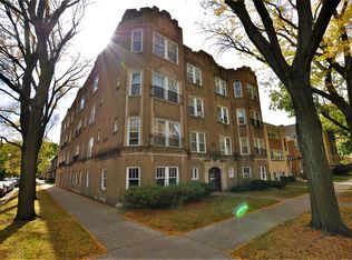 2701 W Estes Ave #3, Chicago, IL