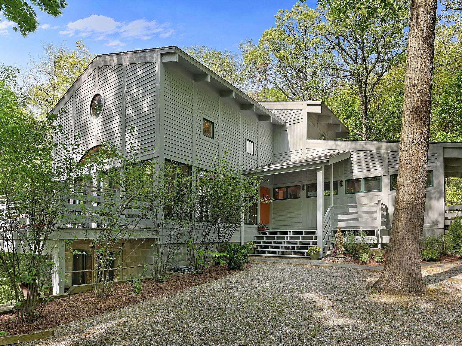 9331 Dunewood Dr, Bridgman, MI 49106 Zillow