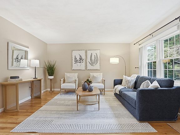 5th image of 3 Apple Ridge Rd #2