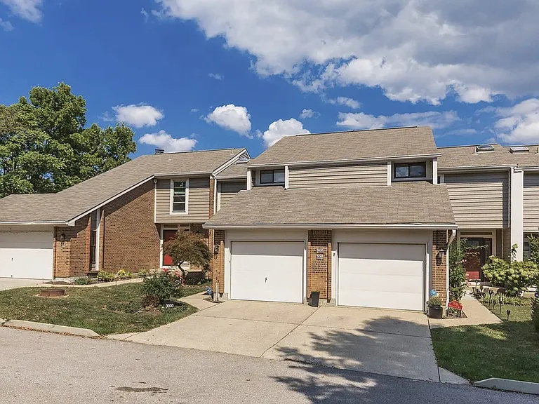 3018 Observatory Hill Ct — Photo 2