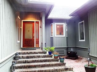 10 Highgate Ln, Savannah, GA 31411