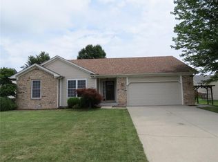 6082 Prairie Stream Way, Columbus, IN 47203
