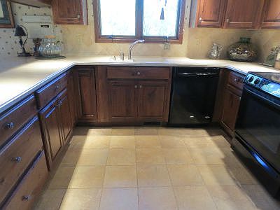 Beautiful home in Erindale!