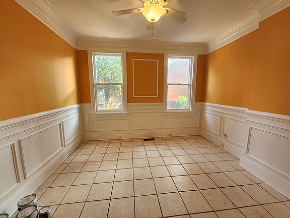 4th image of 2028 W Grace St
