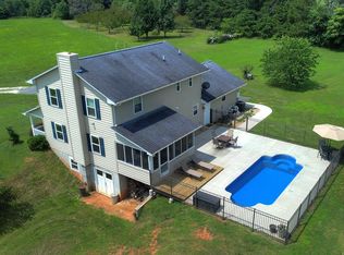 5587 Wildway Rd, Appomattox, VA 24522