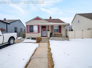 12100 Helen St, Southgate, MI