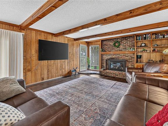 4th image of 5129 NW Walden Dr