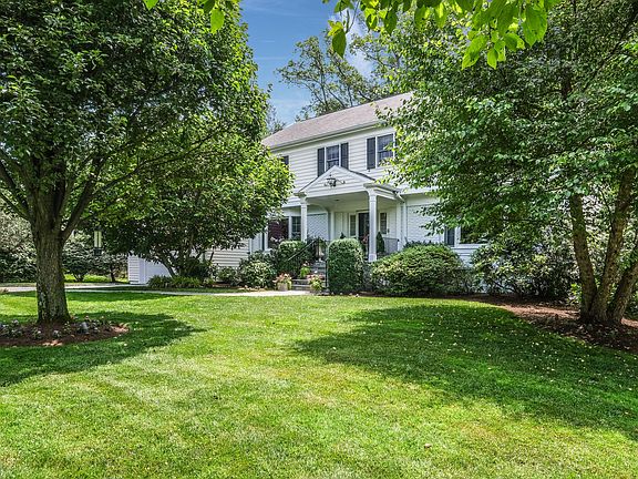 18 Cayuga Rd Scarsdale, NY 10583 ( 012of 29).jpg