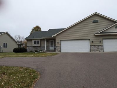 7961 15th St N, Oakdale, MN, 55128