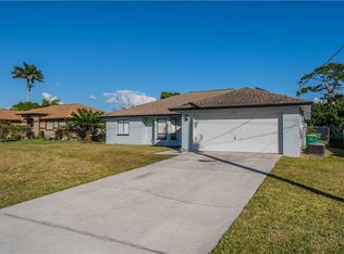 3072 44th St SW, Naples, FL 34116