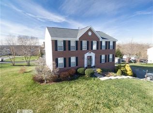 120 Cottonwood Dr, Aliquippa, PA 15001