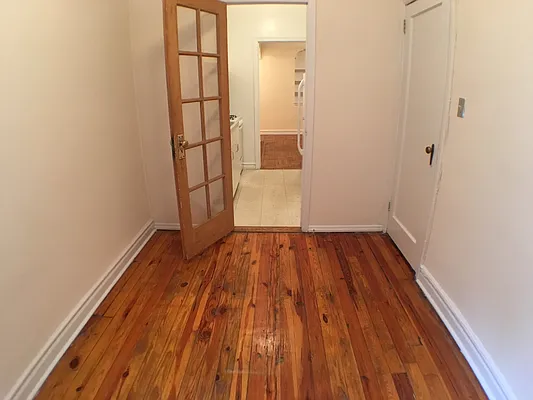 Rented by Kew Forest Realty Inc | media 1