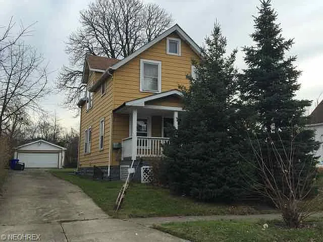3541 E 116th St photo 1