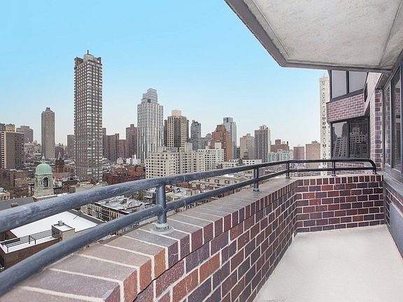 4th image of 455 E 86th St APT 17A