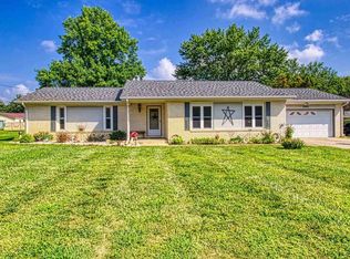 1304 Cardinal Dr, Warsaw, IN