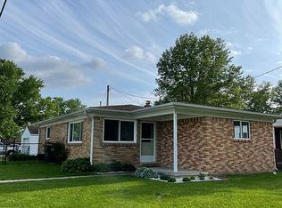 833 W 4th St, Greenfield, IN 46140