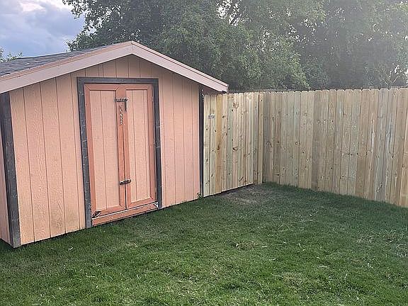 New fence added in 2020