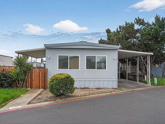 2nd image of 2845 E Hatch Rd Space 104