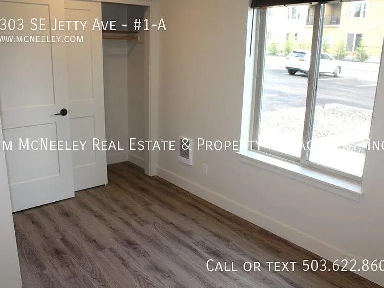 1303 SE Jetty Ave #1-A — Photo 13