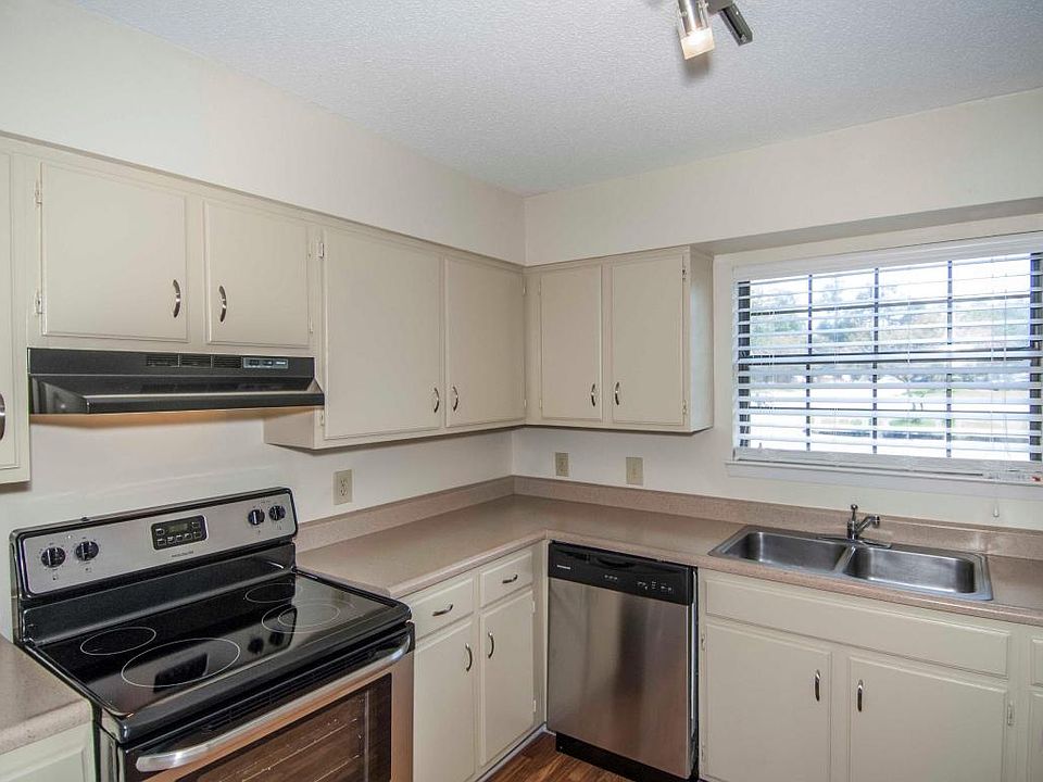 2nd image of 2362 Parsonage Rd APT 2A