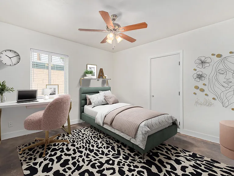 1019 S Una Ave — Photo 12